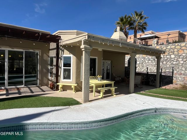 1424 CLOUD RIDGE Drive, El Paso, TX 79912