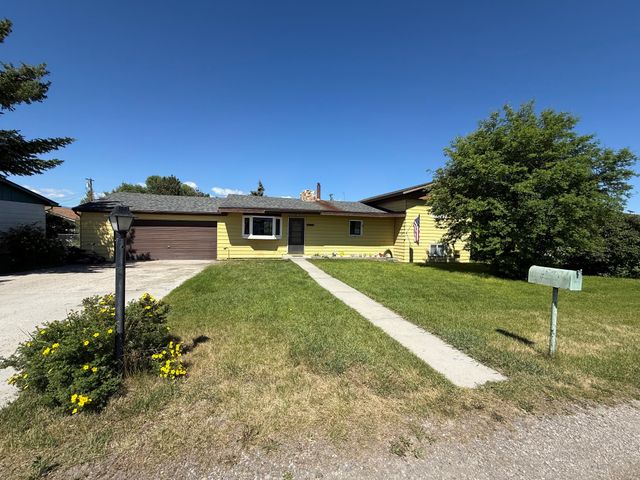 904 Bielenberg Street, Deer Lodge, MT 59722