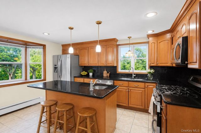 549 De Mott Avenue, Baldwin, NY 11510