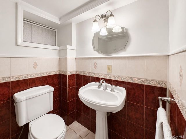 549 De Mott Avenue, Baldwin, NY 11510