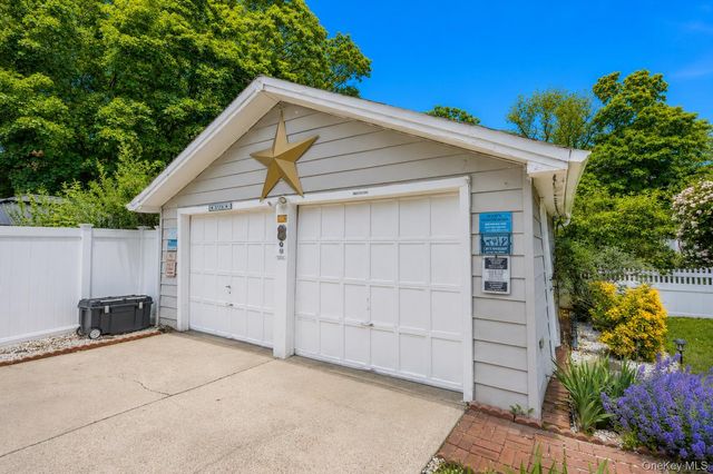 549 De Mott Avenue, Baldwin, NY 11510