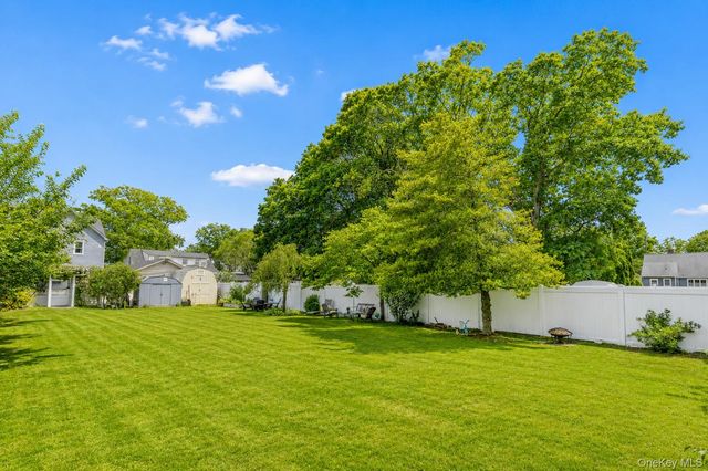 549 De Mott Avenue, Baldwin, NY 11510