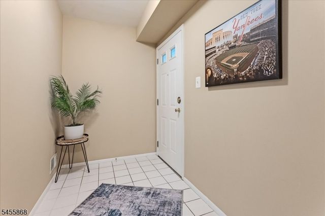 50 Pasture Ct, Roxbury Twp., NJ 07852