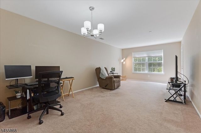 50 Pasture Ct, Roxbury Twp., NJ 07852