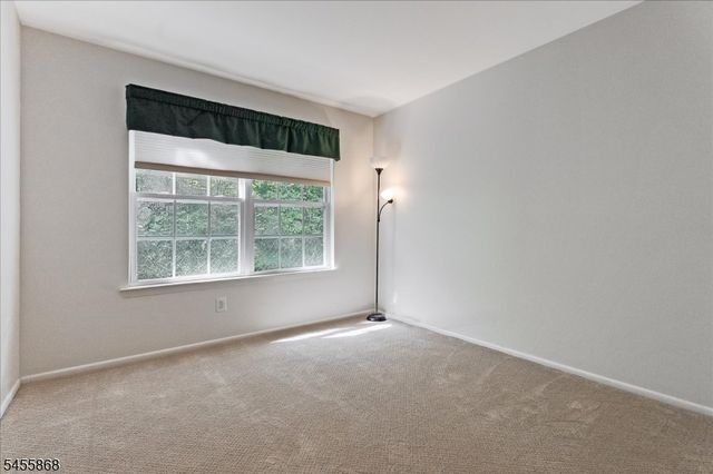 50 Pasture Ct, Roxbury Twp., NJ 07852