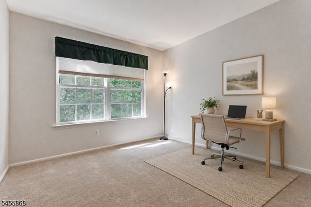 50 Pasture Ct, Roxbury Twp., NJ 07852