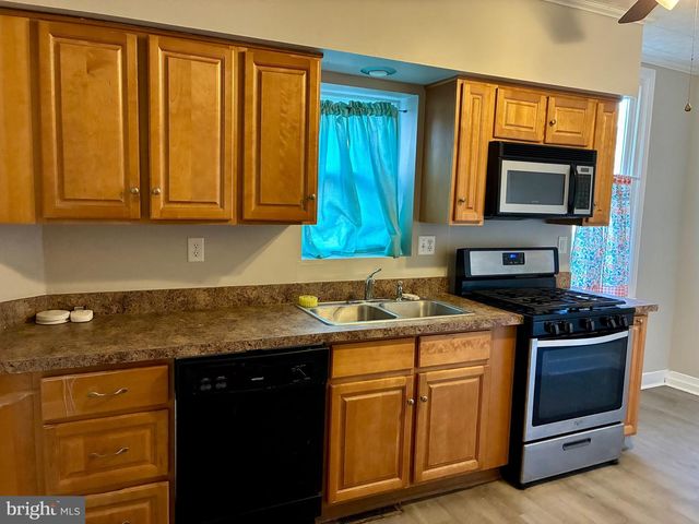 1413 MONROE ST, York, PA 17404