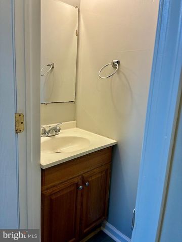 1413 MONROE ST, York, PA 17404