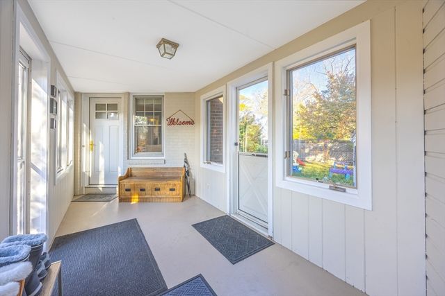 1 Lexington St, South Hadley, MA 01075