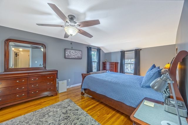 1 Lexington St, South Hadley, MA 01075