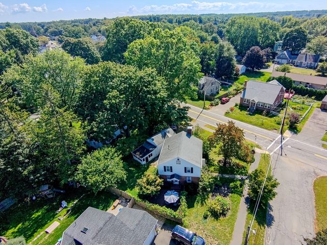 1 Lexington St, South Hadley, MA 01075
