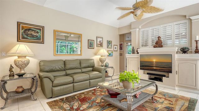 4727 CARRINGTON CIRCLE, Sarasota, FL 34243