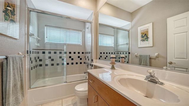 4727 CARRINGTON CIRCLE, Sarasota, FL 34243