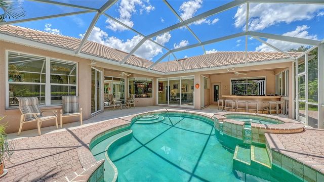 4727 CARRINGTON CIRCLE, Sarasota, FL 34243