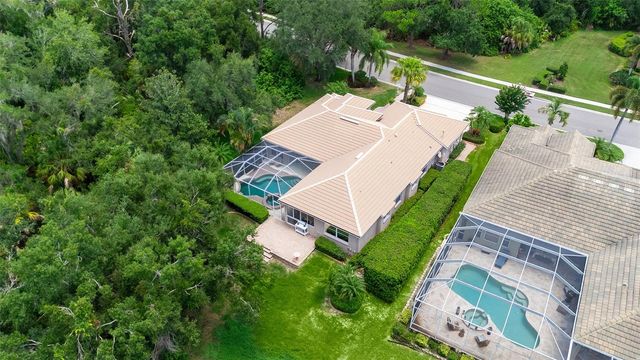 4727 CARRINGTON CIRCLE, Sarasota, FL 34243