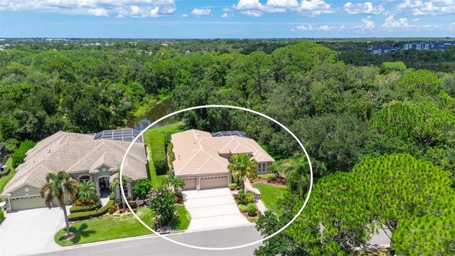 4727 CARRINGTON CIRCLE, Sarasota, FL 34243
