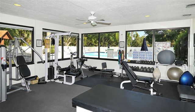4727 CARRINGTON CIRCLE, Sarasota, FL 34243