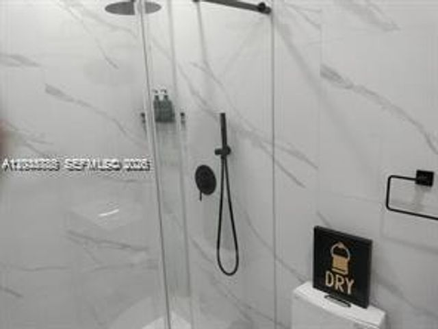 1130 NE 201st Terrace B, Miami, FL 33179
