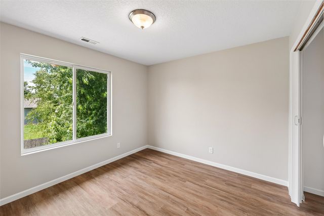 6540 SE Sundancer Swing, Pleasant Hill, IA 50327