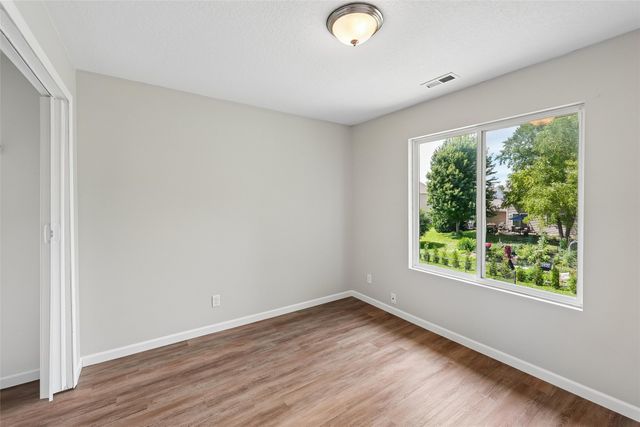 6540 SE Sundancer Swing, Pleasant Hill, IA 50327