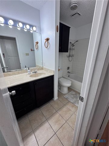 1301 N 10th Street, Temple, TX 76501