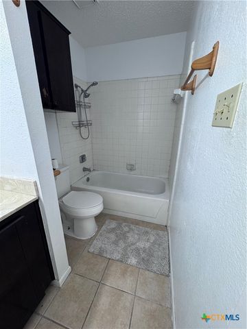1301 N 10th Street, Temple, TX 76501