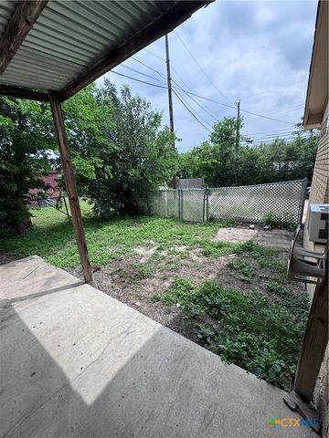 1301 N 10th Street, Temple, TX 76501