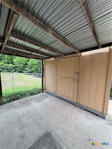 1301 N 10th Street, Temple, TX 76501