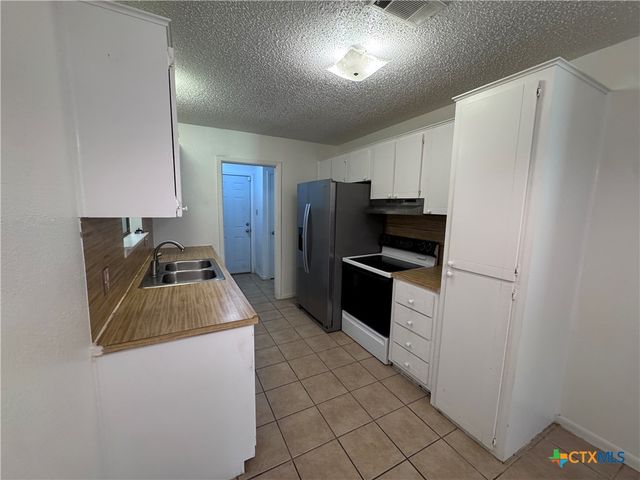 1301 N 10th Street, Temple, TX 76501