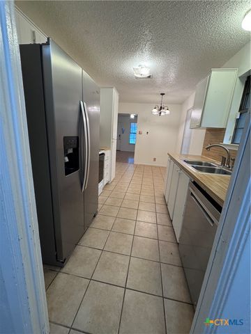 1301 N 10th Street, Temple, TX 76501