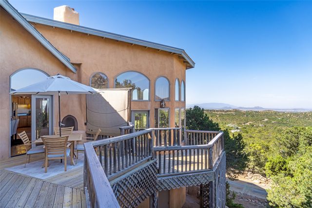 51 Coyote Mountain Road, Santa Fe, NM 87505
