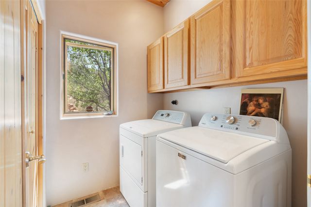 51 Coyote Mountain Road, Santa Fe, NM 87505