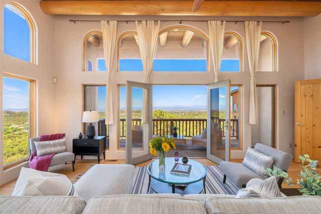 51 Coyote Mountain Road, Santa Fe, NM 87505