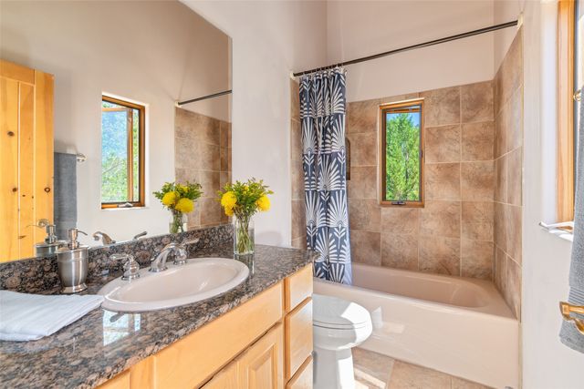 51 Coyote Mountain Road, Santa Fe, NM 87505