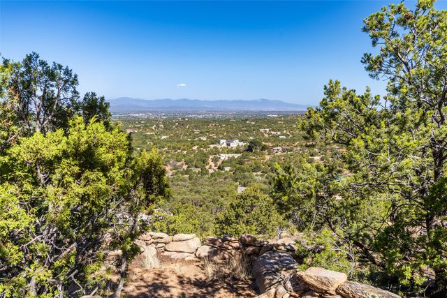 51 Coyote Mountain Road, Santa Fe, NM 87505