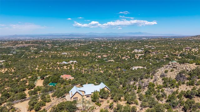 51 Coyote Mountain Road, Santa Fe, NM 87505