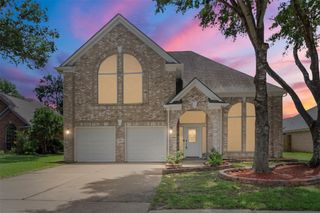 10310 Little Oak Drive, Baytown, TX 77523