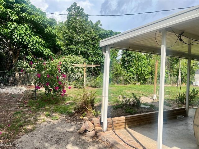 118 Alcala AVE, Lehigh Acres, FL 33936