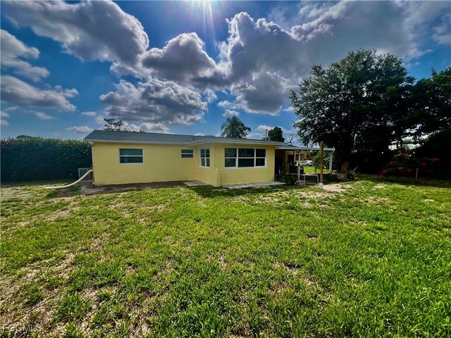 118 Alcala AVE, Lehigh Acres, FL 33936