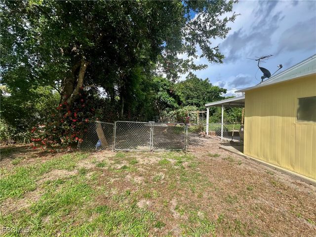 118 Alcala AVE, Lehigh Acres, FL 33936