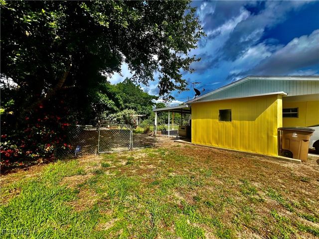 118 Alcala AVE, Lehigh Acres, FL 33936