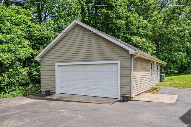 20608 Johnson Road, South Bend, IN 46614