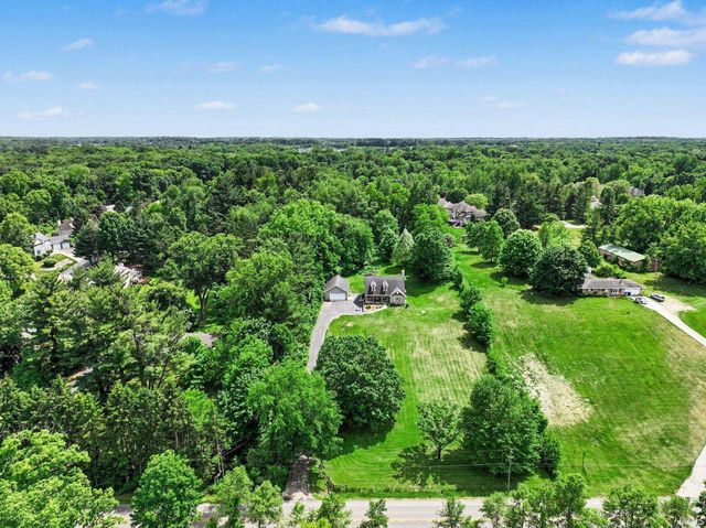 20608 Johnson Road, South Bend, IN 46614