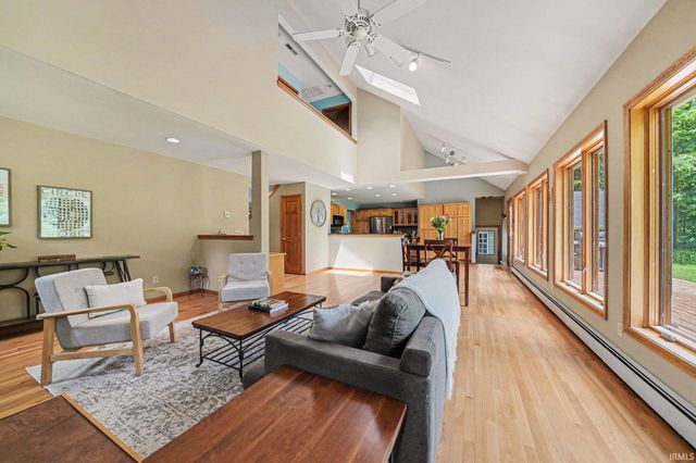 20608 Johnson Road, South Bend, IN 46614