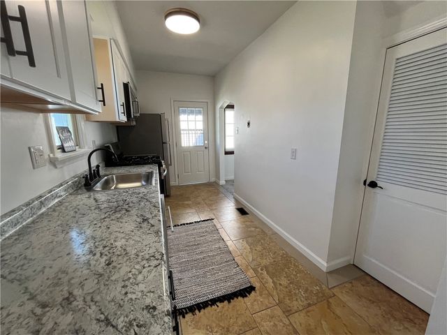 2116 Barnsdale Ave, Mckeesport, PA 15132
