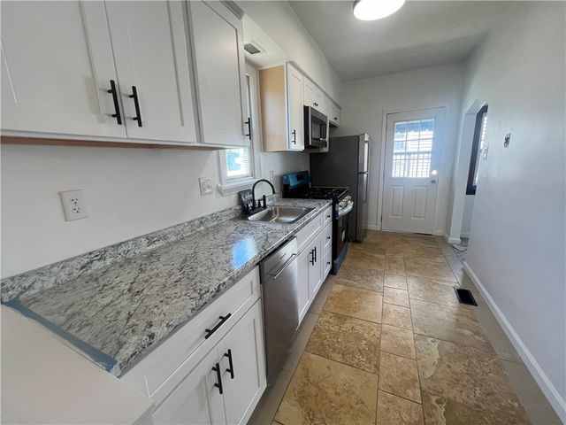 2116 Barnsdale Ave, Mckeesport, PA 15132
