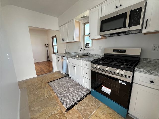 2116 Barnsdale Ave, Mckeesport, PA 15132