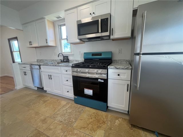 2116 Barnsdale Ave, Mckeesport, PA 15132