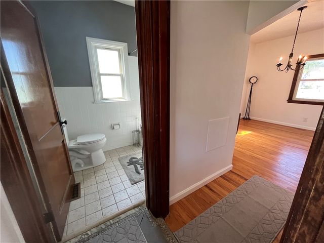 2116 Barnsdale Ave, Mckeesport, PA 15132