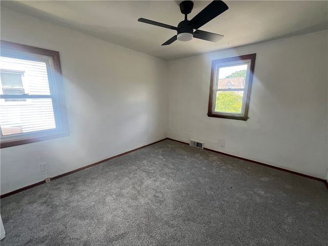 2116 Barnsdale Ave, Mckeesport, PA 15132
